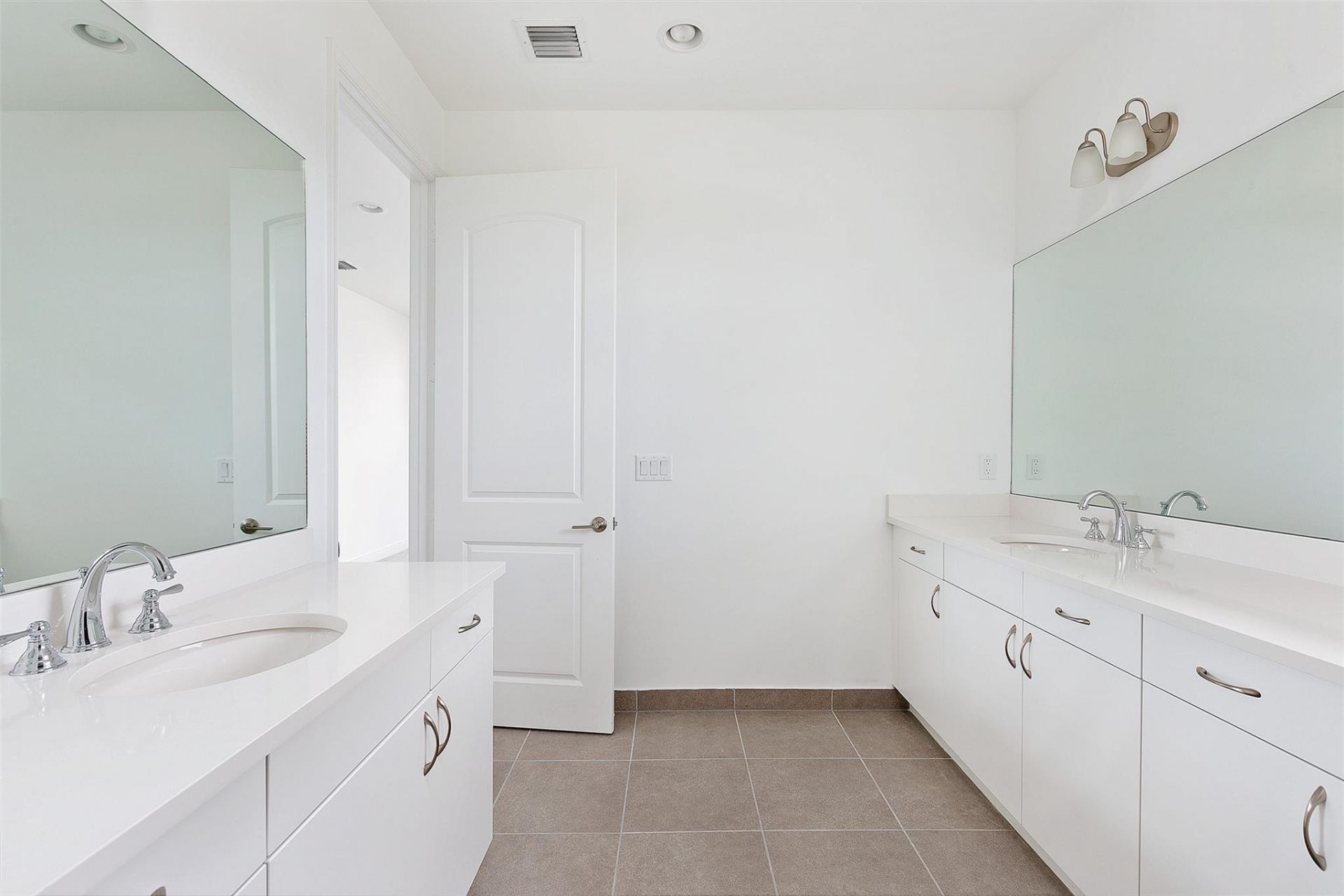6990 Pines Circle, Unit 53, Coconut Creek, FL 33073 Photo