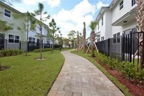 6990 Pines Circle, Unit 53, Coconut Creek, FL 33073 Photo