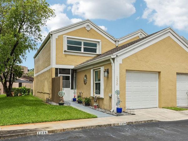 1330 NW 123rd Avenue, Pembroke Pines, FL 33026