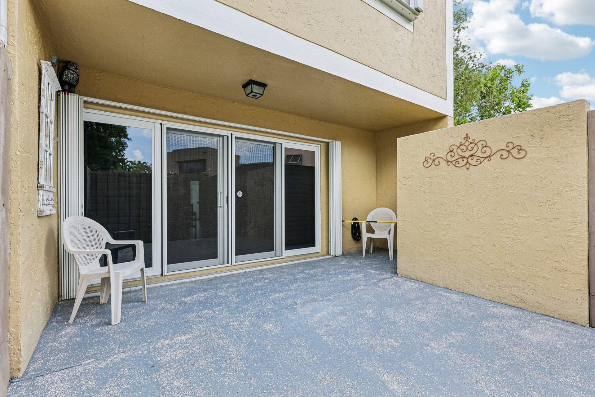 1330 NW 123rd Avenue, Pembroke Pines, FL 33026 Photo