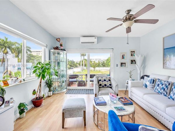 9281 W Bay Harbor Dr , Unit 15, Bay Harbor Islands, FL 33154