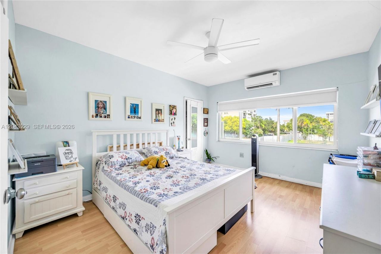 9281 W Bay Harbor Dr , Unit 15, Bay Harbor Islands, FL 33154 Photo