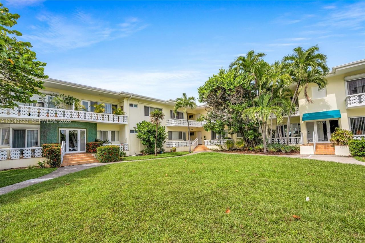 9281 W Bay Harbor Dr , Unit 15, Bay Harbor Islands, FL 33154 Photo