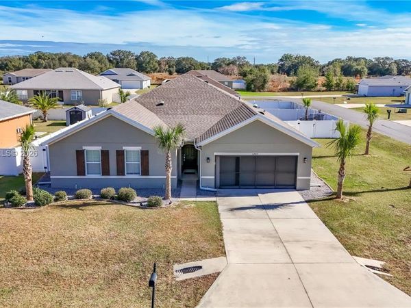 6749 NW 64th Court , Ocala, FL 33476