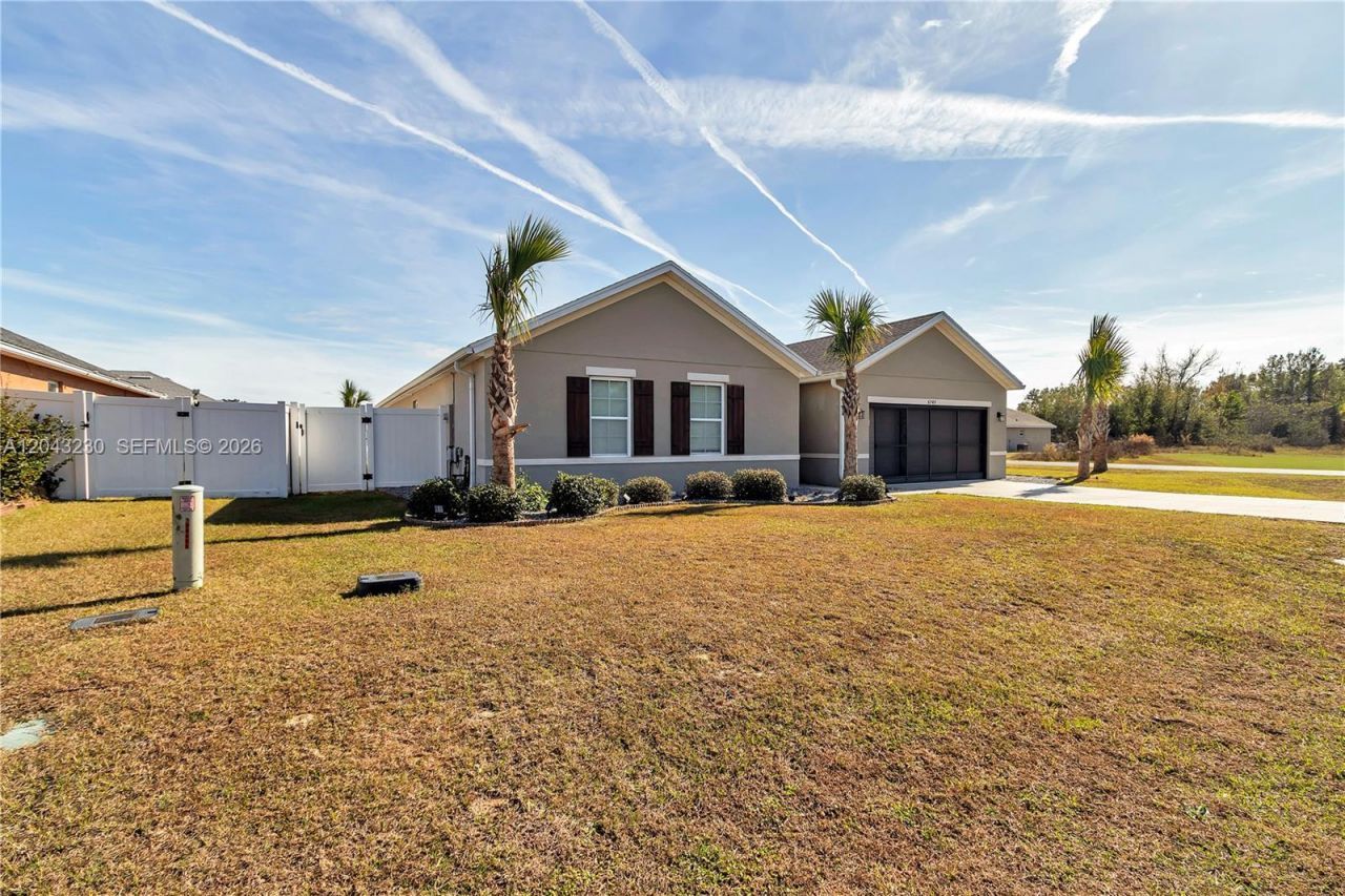 6749 NW 64th Court, Ocala, FL 33476 Photo