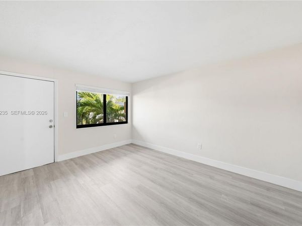 1310 W 29th St , Unit 40, Hialeah, FL 33012