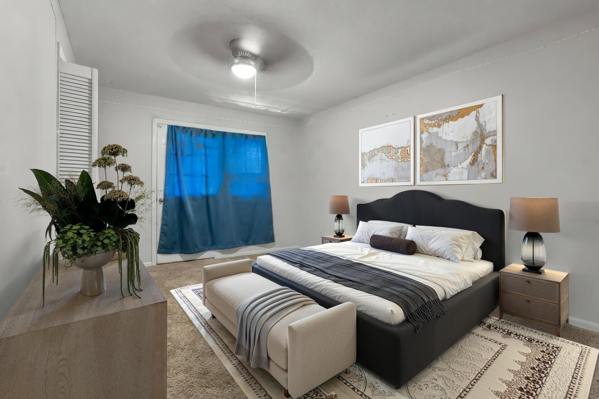 100 Kimeran Lane Photo 4