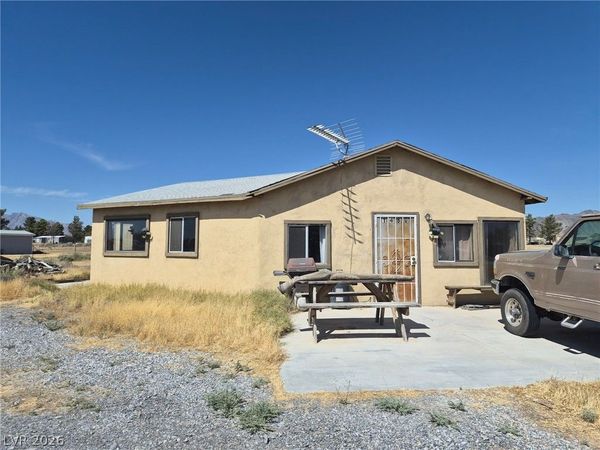 1480 Landmark Avenue , Pahrump, NV 89060