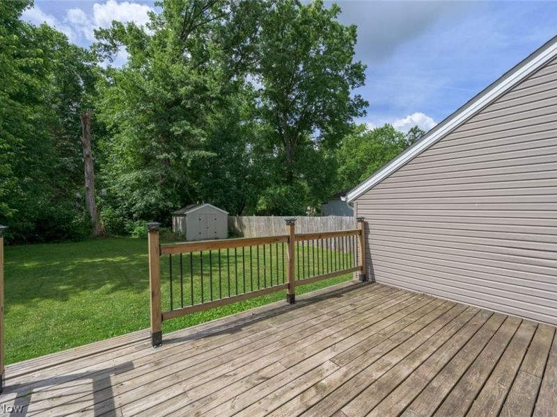 746 E Highland Avenue, Ravenna, OH 44266 Photo 13