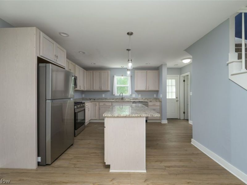 746 E Highland Avenue, Ravenna, OH 44266 Photo 16