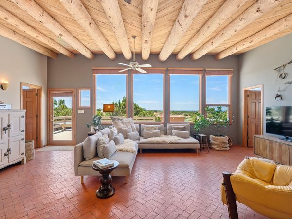 1 Monte Alto Way , Santa Fe, NM 87508