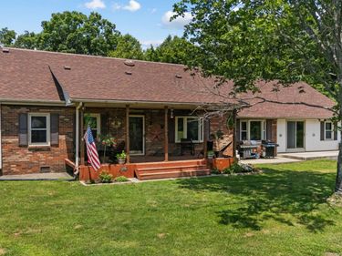 3695 Tarr Ridge Road, Frenchburg, KY 40322