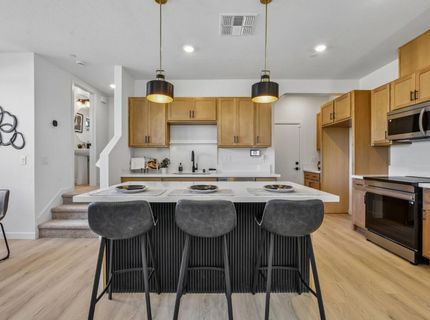 2079 Freya Walk, Sacramento, CA 95835 Photo