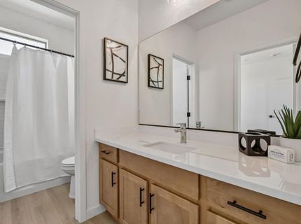 2079 Freya Walk, Sacramento, CA 95835 Photo