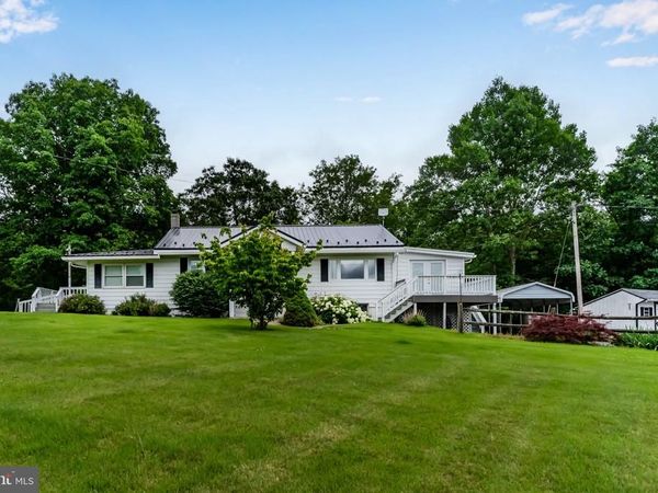 9336 CHERRY HILL DRIVE , HUSTONTOWN, PA 17229