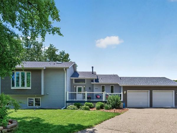 4430 Independence Avenue N, New Hope, MN 55428