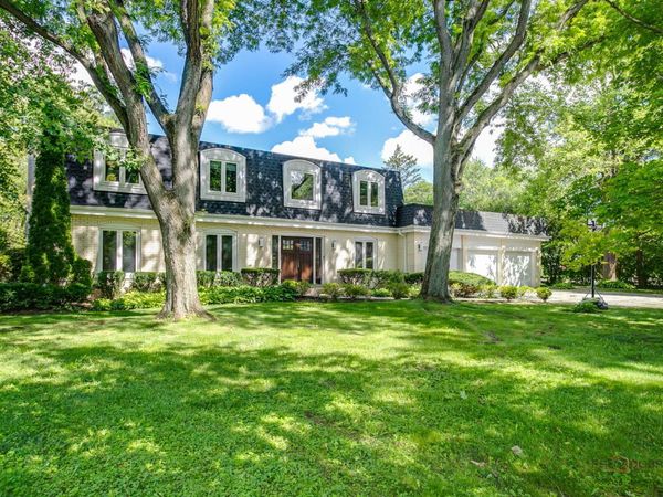 125 N Ridge Road , Lake Forest, IL 60045