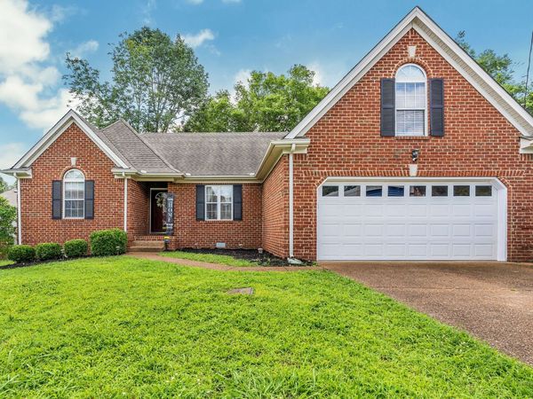 712 Milbridge Ct, Antioch, TN 37013