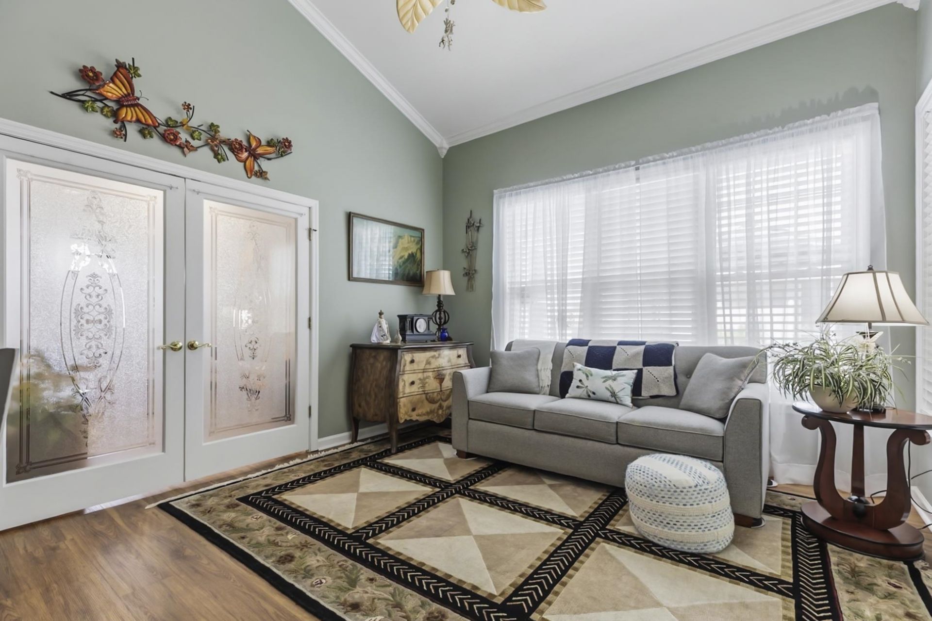 5915 Mossy Oaks Dr. Photo 30