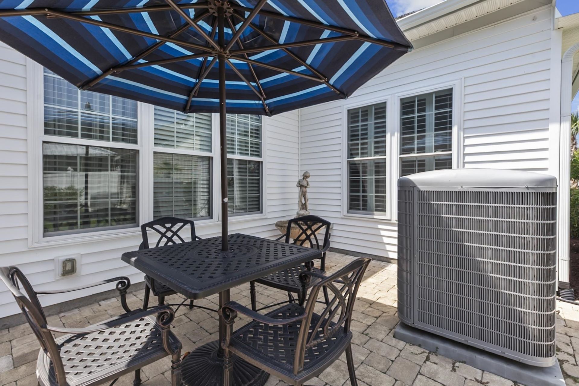 5915 Mossy Oaks Dr. Photo 34