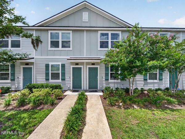 2882 BLACK BUCK Circle, Jacksonville, FL 32225