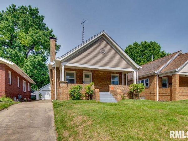2417 S 6TH Street, Springfield, IL 62703
