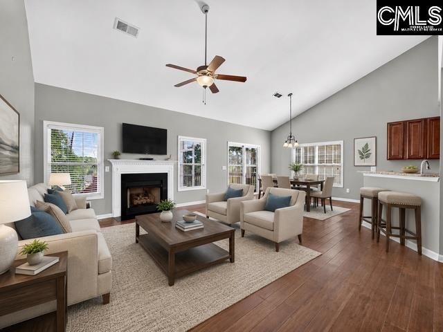 121 Huxley Court Photo 21
