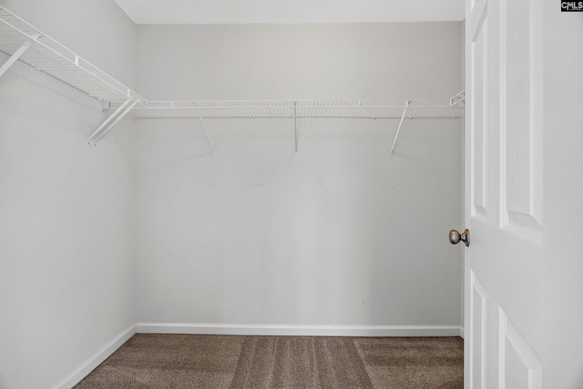 121 Huxley Court Photo 39