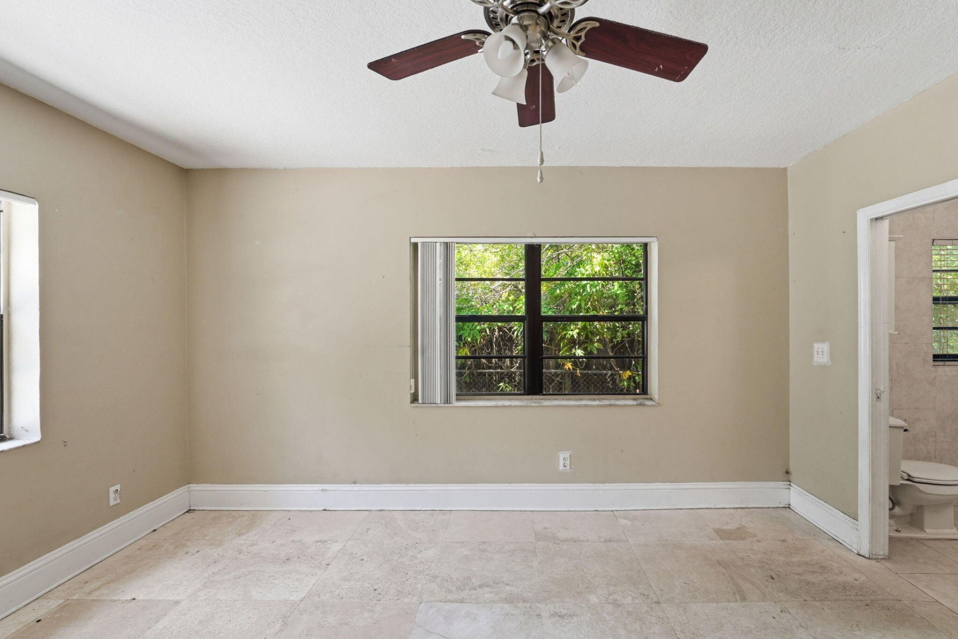 1060 NE 123rd Street, North Miami, FL 33161 Photo