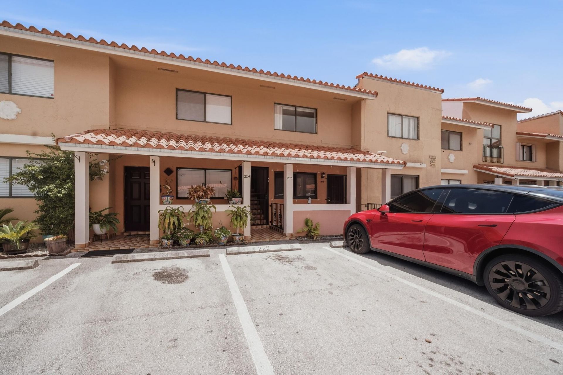 2710 W 60th Place, Unit 205, Hialeah, FL 33016 Photo