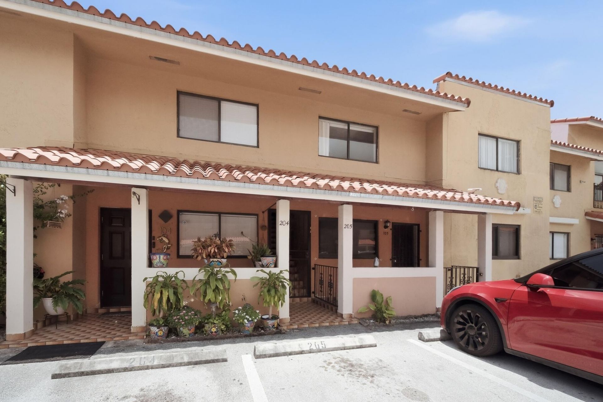 2710 W 60th Place, Unit 205, Hialeah, FL 33016 Photo
