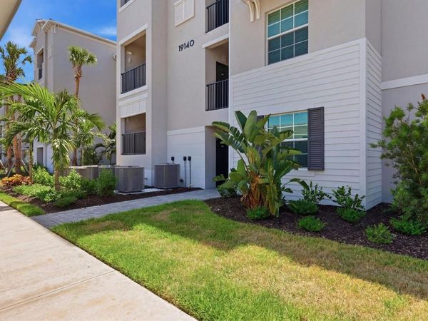 19140 SCALLOP LOOP , Unit 108, LAKEWOOD RANCH, FL 34211
