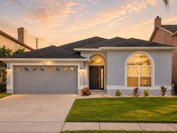 3724 BECONTREE PLACE , OVIEDO, FL 32765
