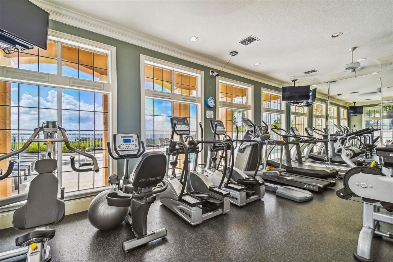 1201 Bay Club Circle , Tampa, FL 33607 Photo