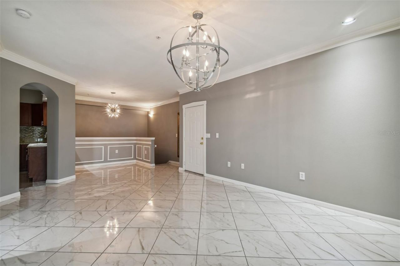 1201 Bay Club Circle , Tampa, FL 33607 Photo