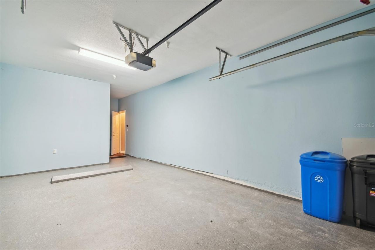 1201 Bay Club Circle , Tampa, FL 33607 Photo