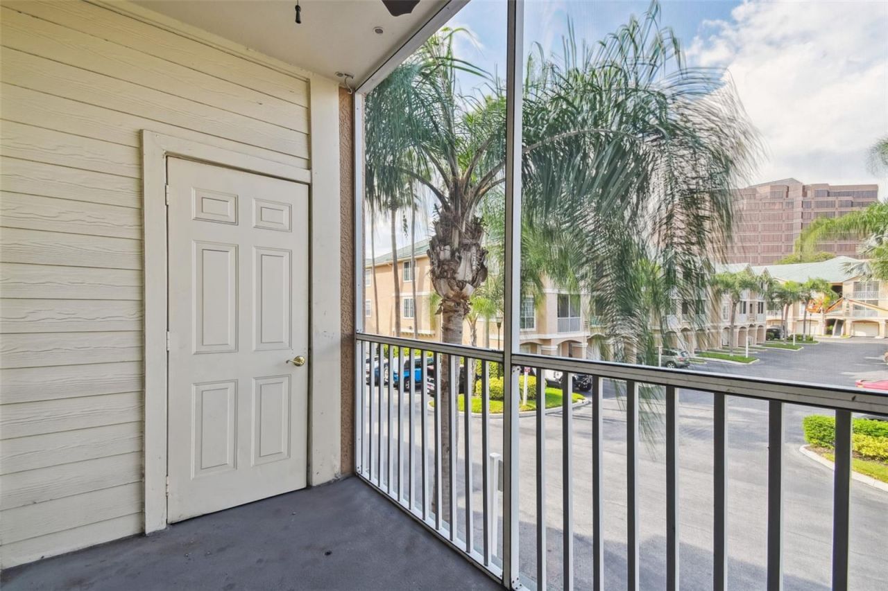 1201 Bay Club Circle , Tampa, FL 33607 Photo
