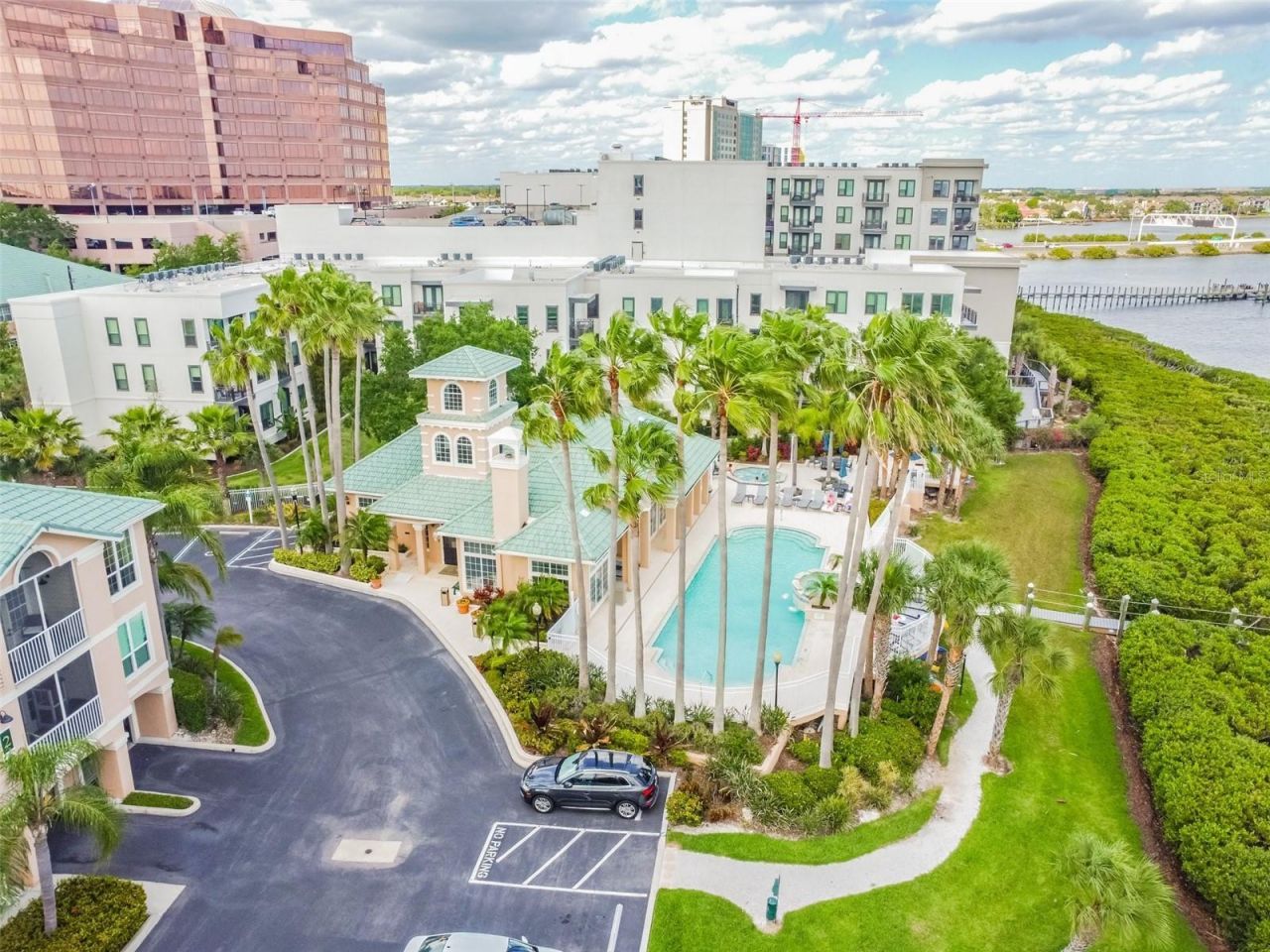 1201 Bay Club Circle , Tampa, FL 33607 Photo