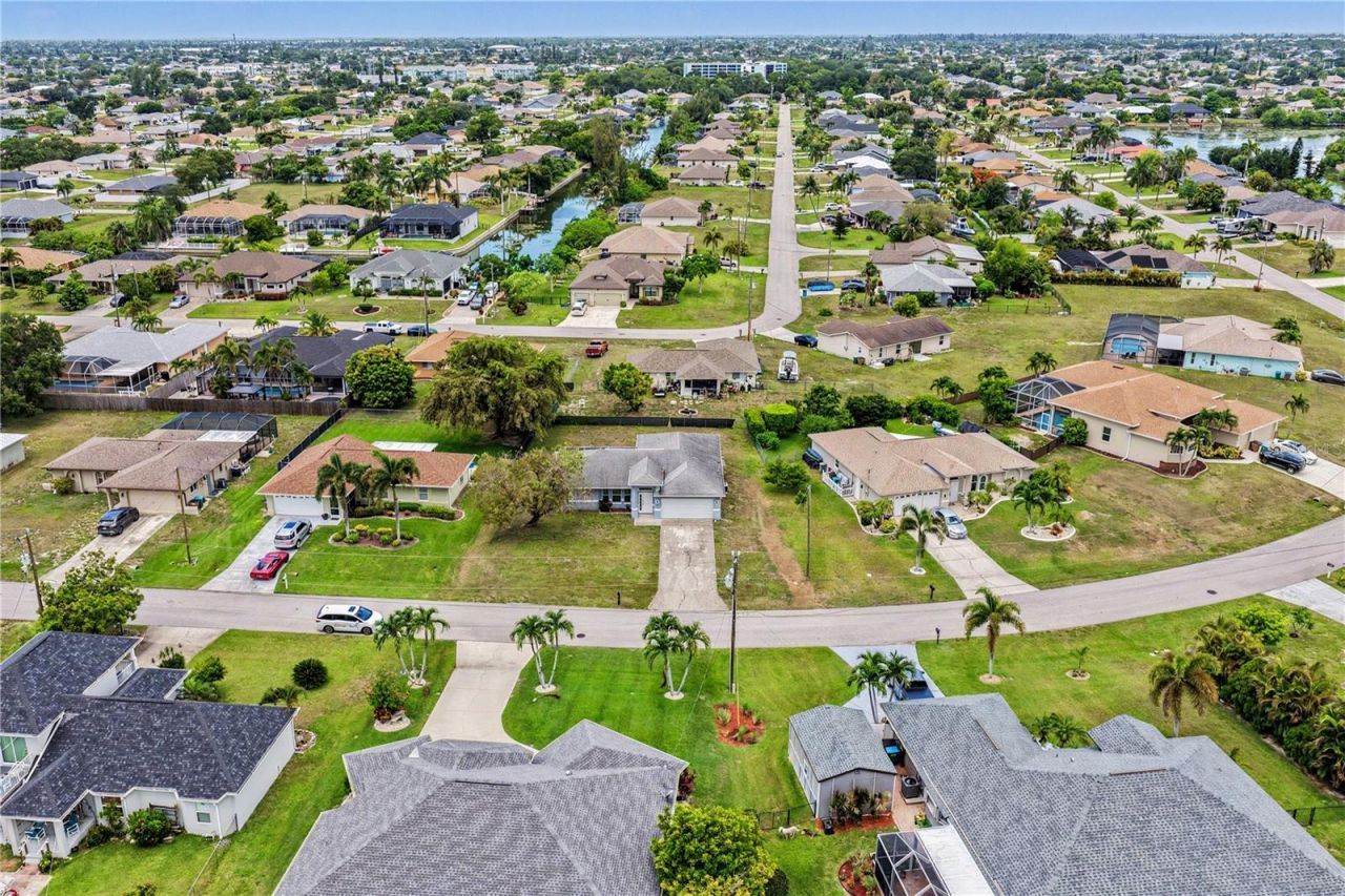 1314 SE 5th Court, Cape Coral, FL 33990 Photo