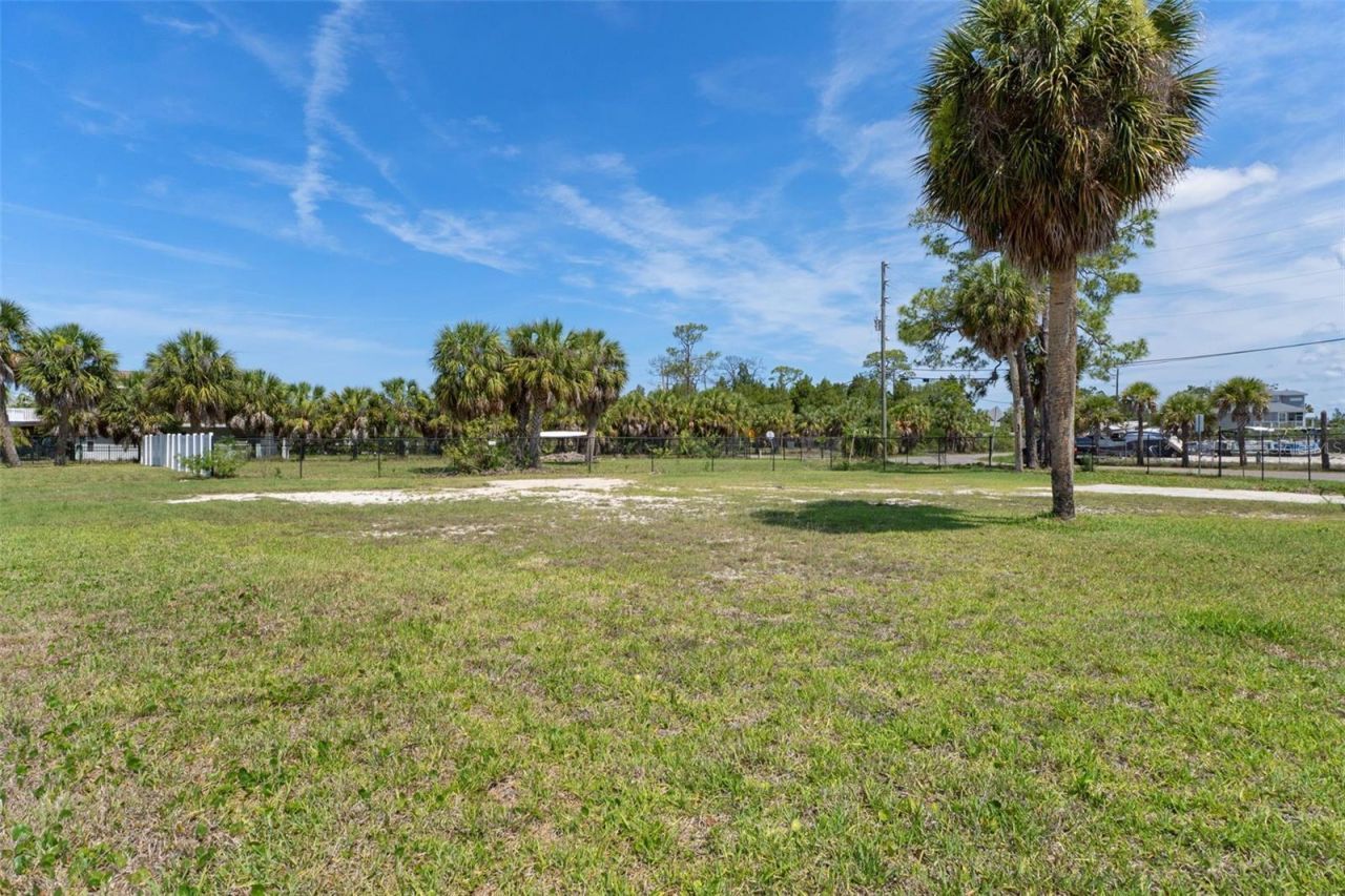 4984 Calienta Street , Hernando Beach, FL 34607 Photo