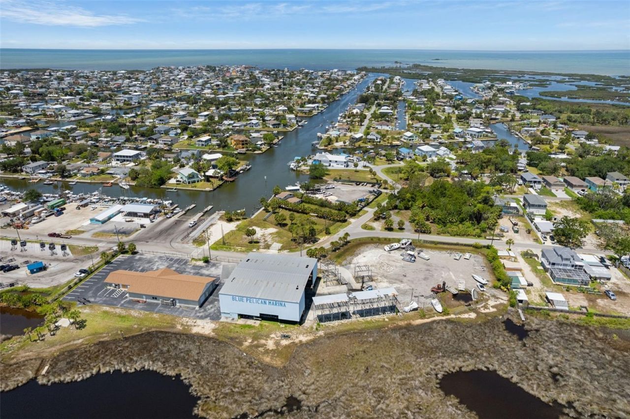 4984 Calienta Street , Hernando Beach, FL 34607 Photo