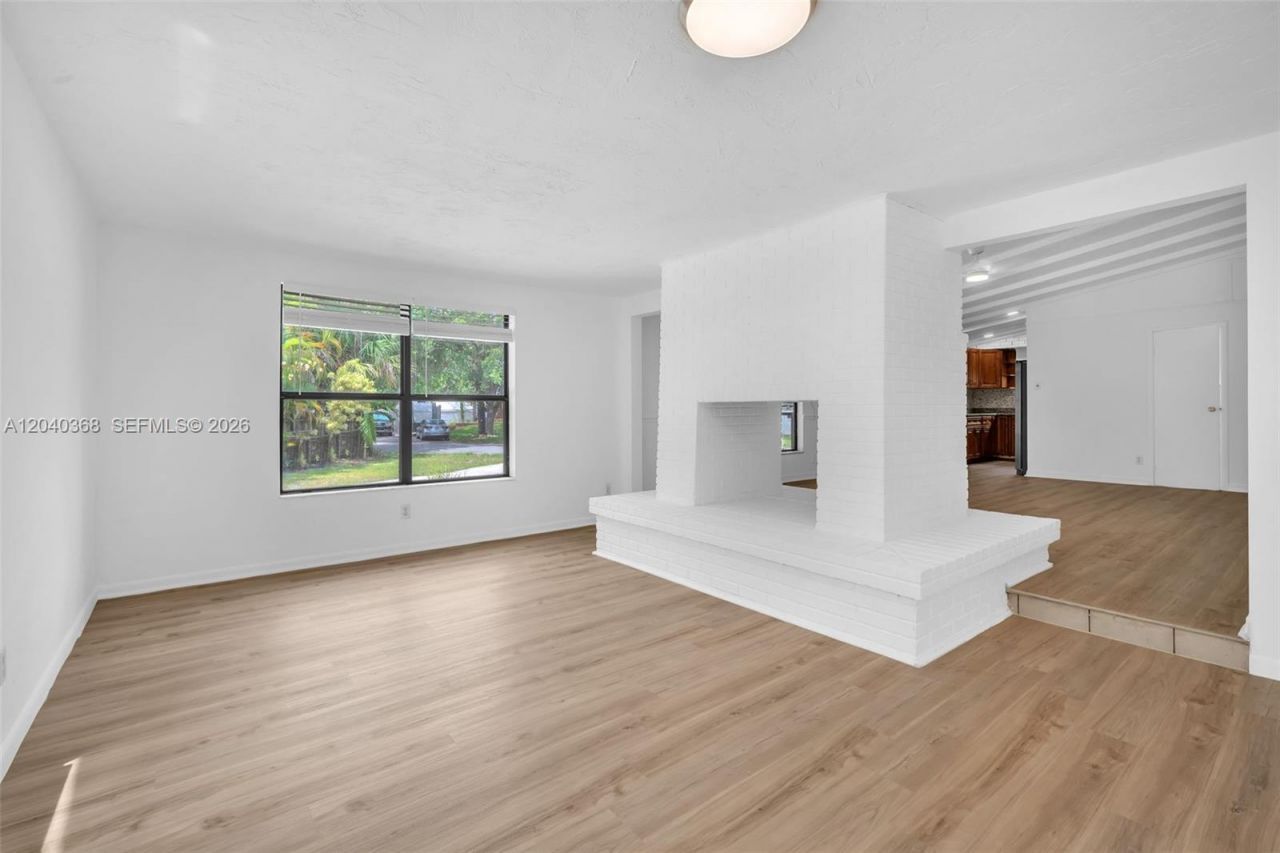 5096 SW 28th Ter , Fort Lauderdale, FL 33312 Photo