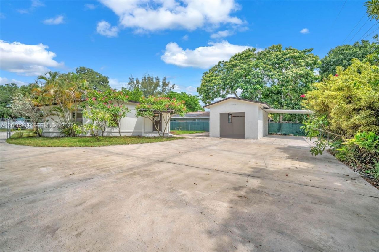 5096 SW 28th Ter , Fort Lauderdale, FL 33312 Photo