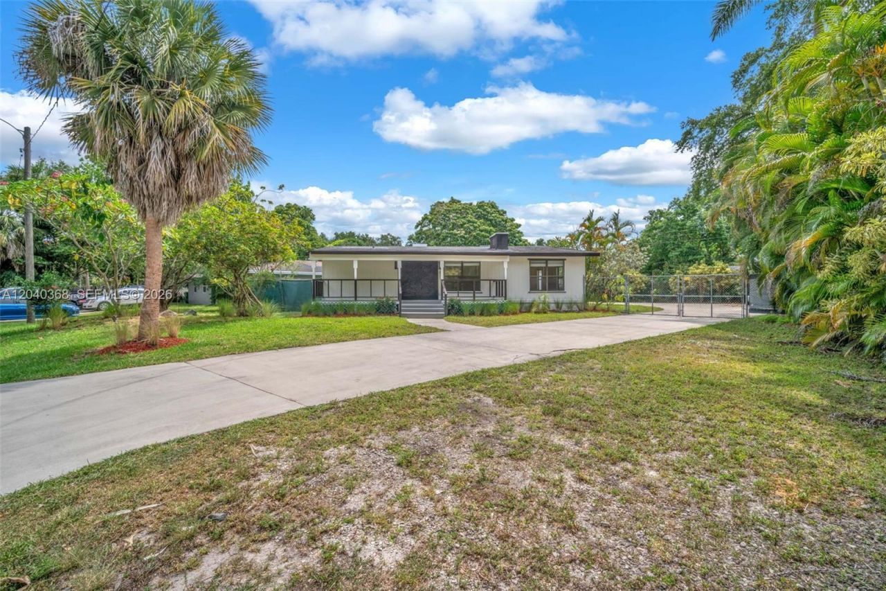5096 SW 28th Ter , Fort Lauderdale, FL 33312 Photo