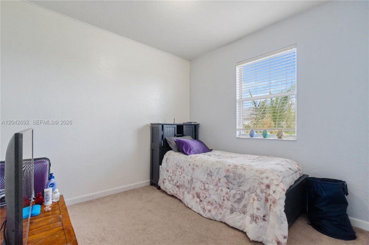 3379 NE 1st St, Homestead, FL 33033 Photo