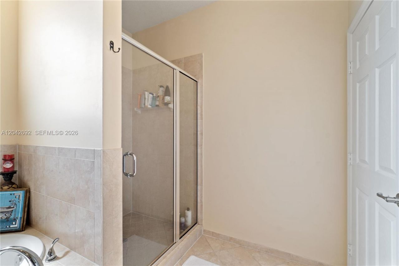 3379 NE 1st St, Homestead, FL 33033 Photo