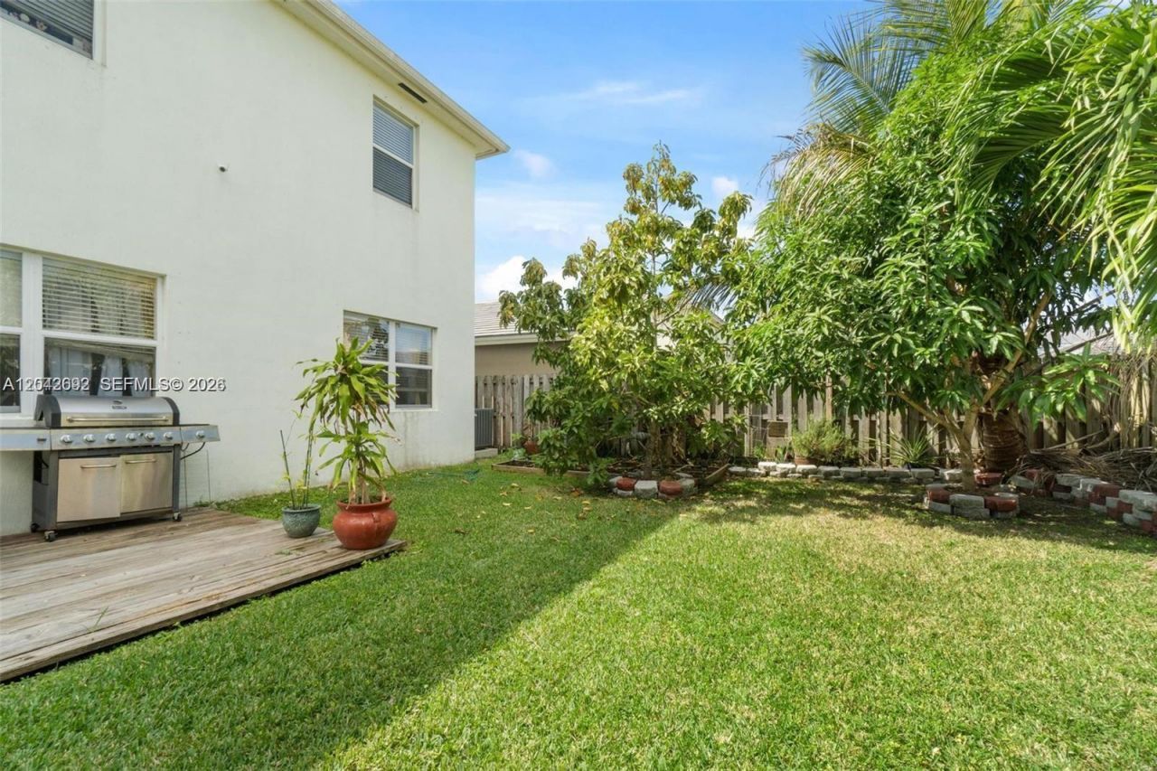 3379 NE 1st St, Homestead, FL 33033 Photo