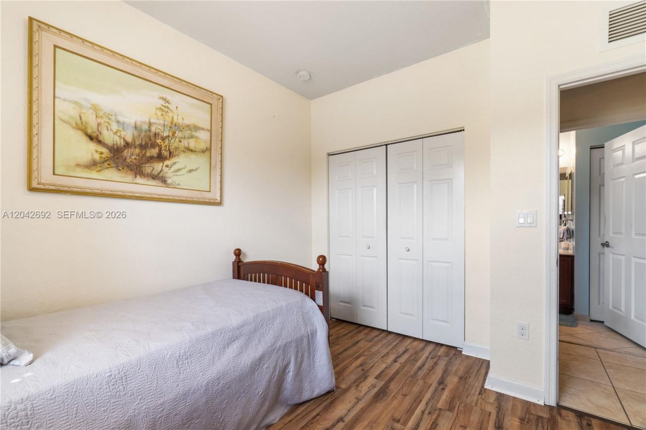 3379 NE 1st St, Homestead, FL 33033 Photo