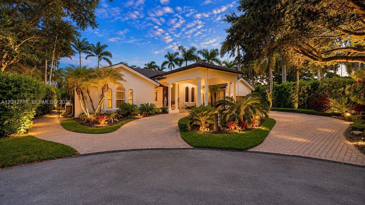 9662 SW 123rd St, Miami, FL 33176 Main Photo