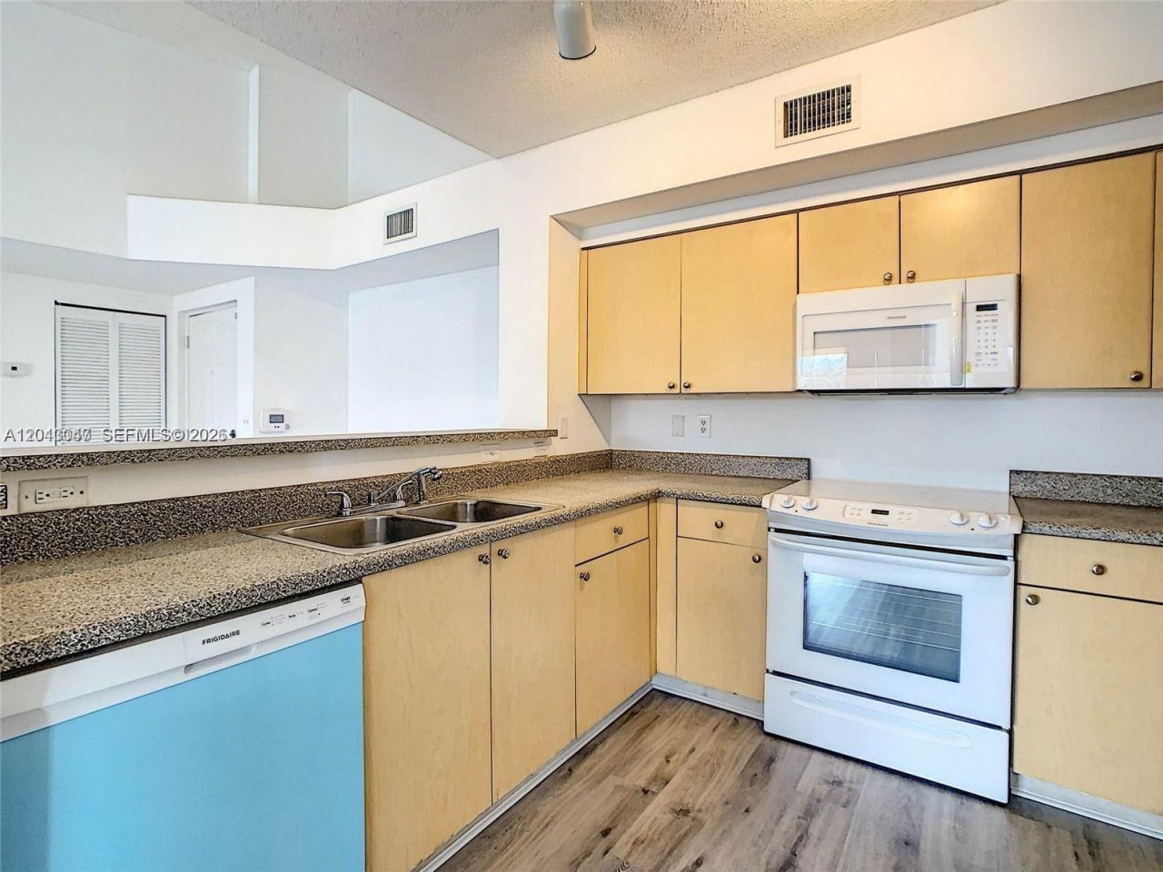 2080 W Preserve Way , Unit 303, Miramar, FL 33025 Photo